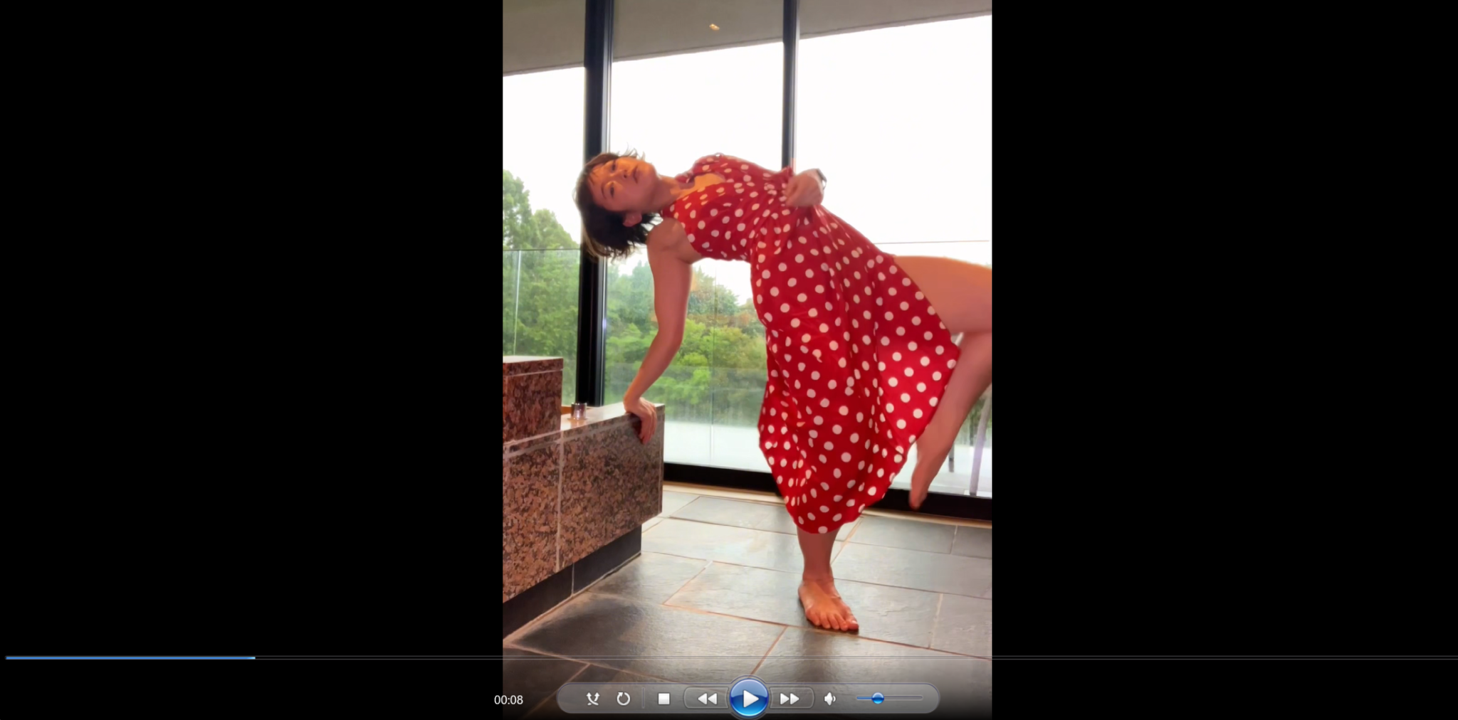 Fansite of suzuka.muscle – SUZUKA・筋トレ 映画